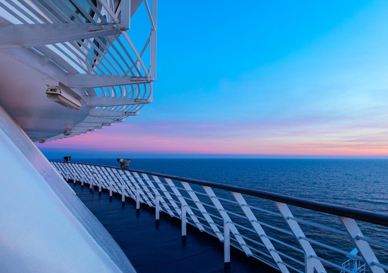Viking Line Ferry Gabriella - One-Way Journey From Helsinki To Stockholm Hotel Exterior photo