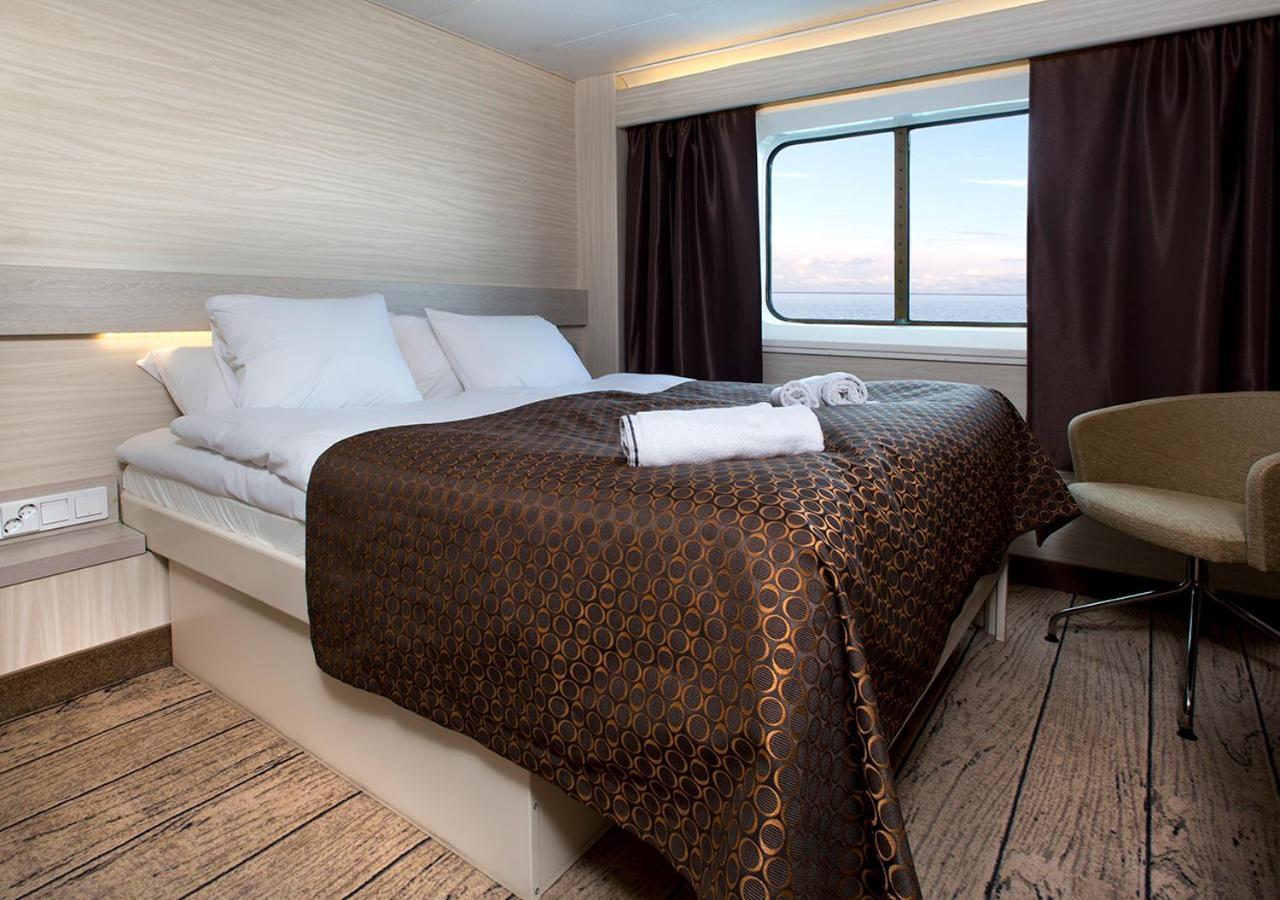 Viking Line Ferry Gabriella - One-Way Journey From Helsinki To Stockholm Hotel Room photo