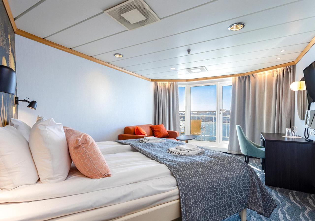 Viking Line Ferry Gabriella - One-Way Journey From Helsinki To Stockholm Hotel Room photo